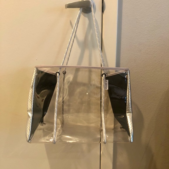Ahdorned Clear Tote Bag with Silver Perf Sides - Picture 3 of 5